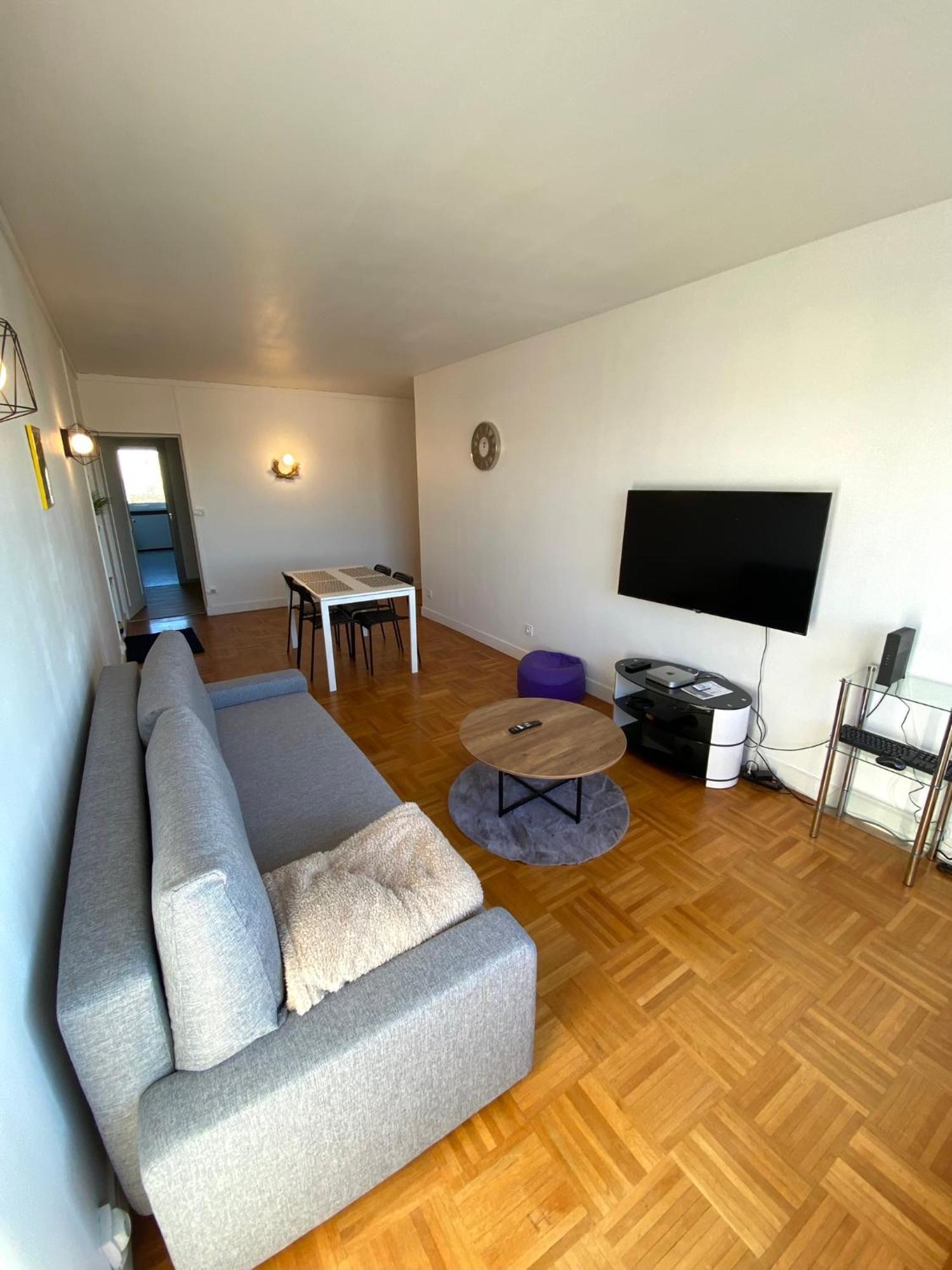 Appartement Jusqu'A 6 Couchages Le Mans Kültér fotó